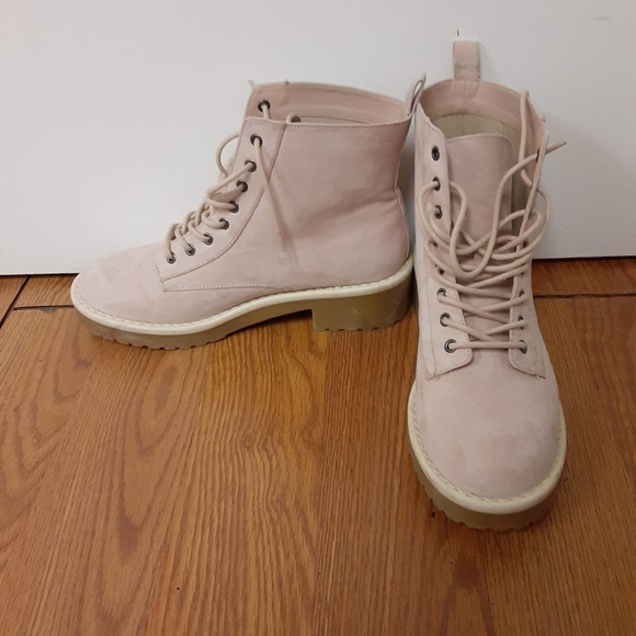H&M Divided Collection Womens Boots - Picture 1 of 1
